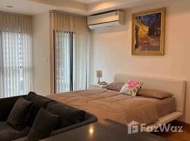 1 спален Квартира в аренду в Sathorn Gardens, Thung Mahamek