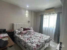 ทาวน์เฮ้าส์ 3 ห้องนอน ให้เช่า ในโครงการ เดอะ เมทโทร สาทร-กัลปพฤกษ์, บางหว้า, ภาษีเจริญ