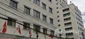 Vista de la calle of OMNI Suites Aparts - Hotel