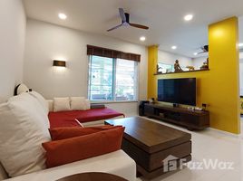 罗勇府 Phe Attractive 2-bedroom House Located between Mae Ramphueng Beach and Narai Road 2 卧室 屋 售 