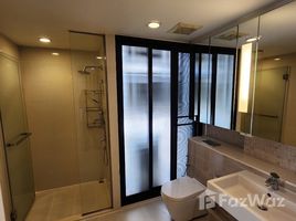 1 спален Кондо в аренду в MODE Sukhumvit 61, Khlong Tan Nuea