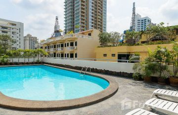 Yada Residential in Khlong Tan Nuea, Bangkok