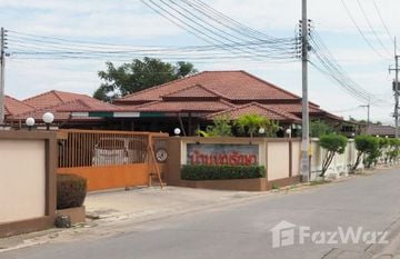 Baan Boon Raksa in โป่ง, Паттайя