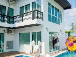 4 Schlafzimmer Villa zu vermieten in Pattaya, Huai Yai, Pattaya
