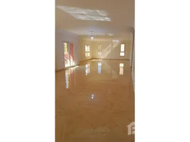 4 Habitación Apartamento en alquiler en El Yasmeen 8, El Yasmeen