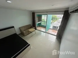 Студия Кондо в аренду в Regent Home 22 Sukhumvit 85, Bang Chak