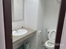Studio Condo for rent at Hua Hin Seaview Paradise Condo, Nong Kae, Hua Hin
