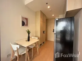 Studio Apartment for rent at Maru Ekkamai 2, Khlong Tan Nuea