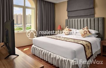The Elysee by Dara: Three Bedrooms+Maidroom Unit for Rent in Tonle Basak, 金边