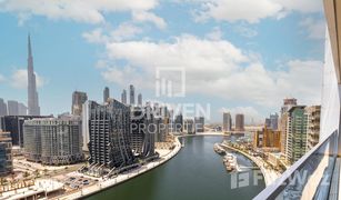 2 Habitaciones Apartamento en venta en J ONE, Dubái Waves Tower