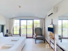 Studio Condo for sale at Venetian Signature Condo Resort Pattaya, Nong Prue, Pattaya