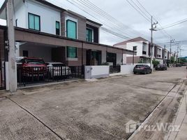 5 Schlafzimmer Haus zu verkaufen im Baan D Bangtorad, Bang Thorat, Mueang Samut Sakhon