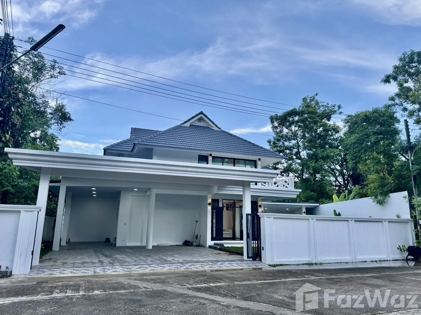 À vendre 5 chambres villa à Hang Dong, Chiang Mai