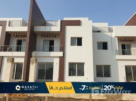 3 Bedroom Townhouse for sale at Hyde Park, The 5th Settlement, New Cairo City