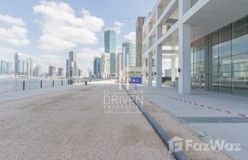 West Wharf in Executive Bay, Dubai