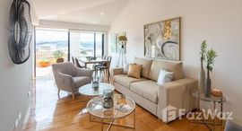 Доступные квартиры в Award-Winning Casas del Cipres: Gigantic Terrace in 1 Bedroom El Centro
