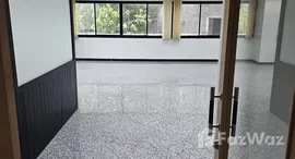 Viviendas disponibles en Permpoom Building