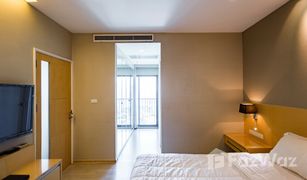 1 Schlafzimmer Wohnung zu verkaufen in Khlong Tan, Bangkok Noble Remix