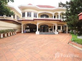 8 Bedroom House for rent in Kabko Market, Tonle Basak, Boeng Keng Kang Ti Muoy