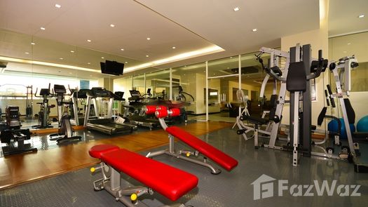Fotos 1 of the Fitnessstudio at Newton Tower