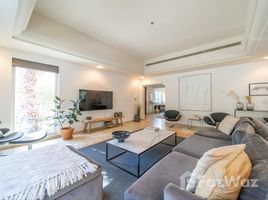 5 Bedroom Villa for sale at Estella, Victory Heights