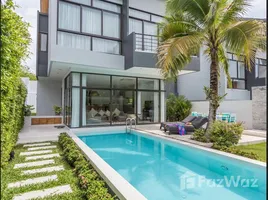 บ้านเดี่ยว 3 ห้องนอน ให้เช่า ในโครงการ ซีเว็ตต้า แกรนด์ วิลล่า, ราไวย์, เมืองภูเก็ต