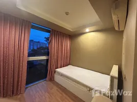 3 спален Кондо в аренду в The Kris Ratchada 17, Din Daeng