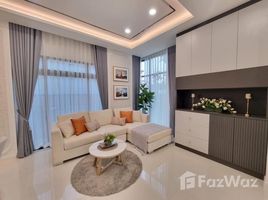 6 спален Дом в аренду в Perfect Masterpiece Sukhumvit 77, Racha Thewa, Bang Phli, Самутпракан