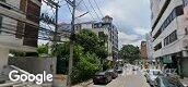 Vista de la calle of Pansook Quality Condo