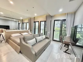 1 Bedroom Condo for rent at Noble Ploenchit, Lumphini