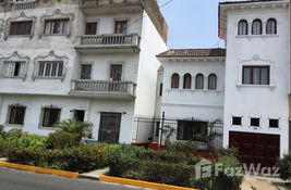 4 habitación Casa en venta en en Lima, Perú 