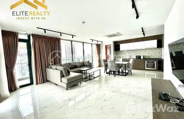 3Bedrooms Service Apartment In BKK1 in Boeng Keng Kang Ti Muoy, Пном Пен