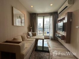 1 спален Квартира в аренду в Rhythm Sathorn, Thung Wat Don