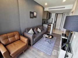 1 Bedroom Apartment for rent at Oka Haus, Khlong Tan