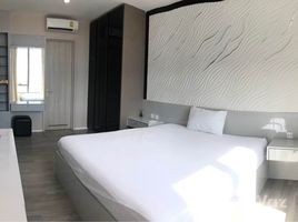 1 Bedroom Condo for rent at 333 Riverside, Bang Sue