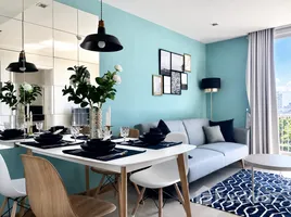 1 Bedroom Condo for sale at Downtown 49, Khlong Tan Nuea, Watthana, Bangkok