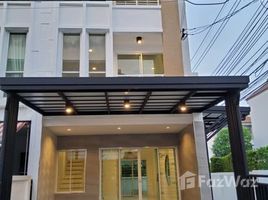 3 Habitación Adosado en venta en Baan Klang Muang S-Sense Onnuch-Wongwan, Lat Krabang, Lat Krabang, Bangkok