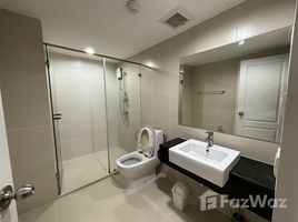 1 спален Кондо в аренду в Belle Grand Rama 9, Huai Khwang