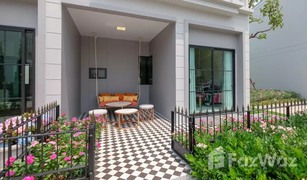 2 Bedrooms Townhouse for sale in Dokmai, Bangkok Siri Place Pattanakarn