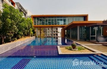 Serrano Condominium Rama II in แสมดำ, กรุงเทพมหานคร