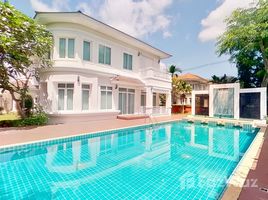 6 Bedroom Villa for sale at The Laguna Home, Nong Chom