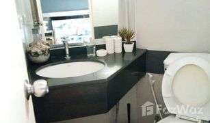 2 Bedrooms Condo for sale in Makkasan, Bangkok Witthayu Complex