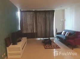 2 Bedroom Apartment for rent at Watermark Chaophraya, Bang Lamphu Lang, Khlong San