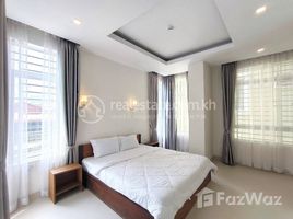 Two Bedroom for Lease Independence Monument で賃貸用の 2 ベッドルーム アパート, Tuol Svay Prey Ti Muoy