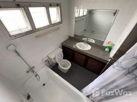 3 спален Кондо в аренду в Tiara Mansion, Khlong Tan Nuea