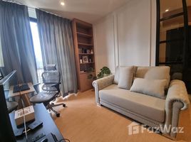 1 Schlafzimmer Appartement zu vermieten im Maru Ekkamai 2, Khlong Tan Nuea