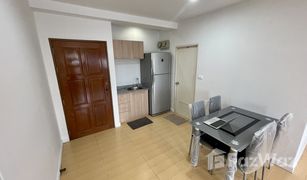 2 Bedrooms Condo for sale in Lat Yao, Bangkok Baan Prachaniwet 1