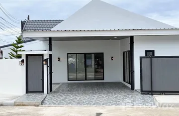 Mu Ban Wong Siri in ฉลอง, ภูเก็ต