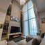 1 спален Кондо на продажу в Villa Asoke, Makkasan