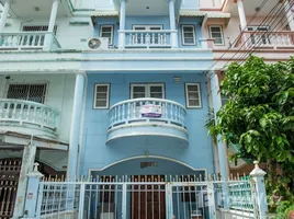 4 Bedroom Townhouse for sale in Yan Nawa, Bangkok, Bang Phongphang, Yan Nawa